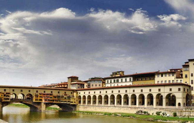 Firenze Uffizi e Ponte Vecchio near Cooking school in Florence